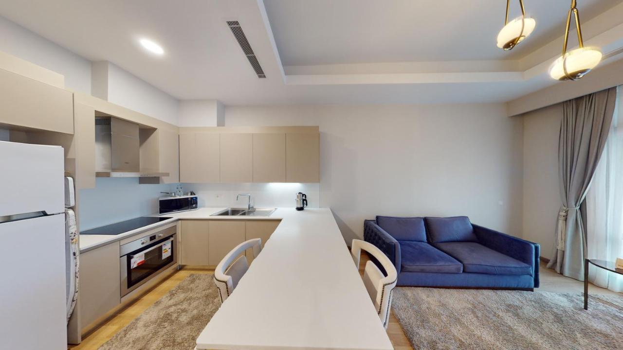 Maslak Aparts Istanbul Exterior photo